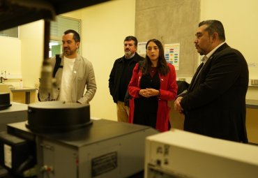 Universidad y SQM firman importante acuerdo de colaboración