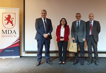 Inauguran actividades académicas de Magister en Derecho Administrativo