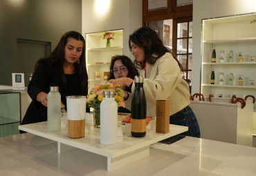 Nueva Tienda PUCV: un espacio de encuentro e identidad universitaria