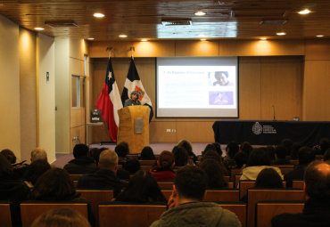 PUCV desarrolla jornada sobre buenas prácticas en el trabajo con personas migrantes