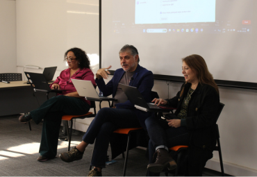 Abordan desafíos en biopolítica y democracia junto a candidato al Premio Nacional de Humanidades