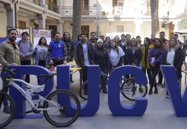 PUCV impulsa la movilidad sostenible con nueva jornada de Maker_Repair: Repara tu bici
