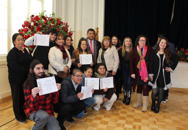 Más de 140 beneficiarios: PUCV Prioriza despide a su segunda generación