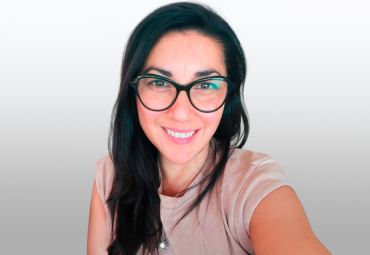 Académica estudia cómo las causas de la prematurez influyen en el futuro de niños y niñas