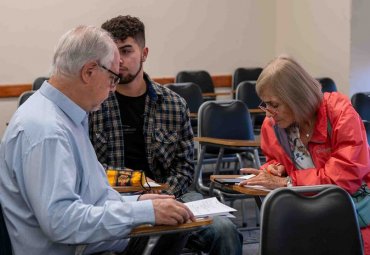 Bienvenida a estudiantes senior de Formación Fundamental