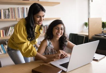 Impulsan campaña “Mujeres que lideran” para fortalecer el desarrollo profesional femenino y su impacto en la región