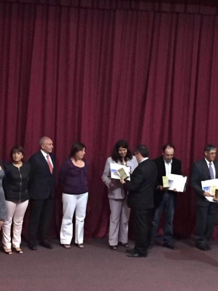 Secretaria de Docencia Soraya Muñoz es reconocida por sus 25 años de servicio