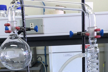 Estudio de la PUCV determina que alcohol gel que se comercializa no cumple con normativa del ISP