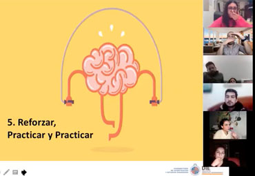 26 proyectos seleccionados en los Concursos DIE participan en Taller de Autoconocimiento