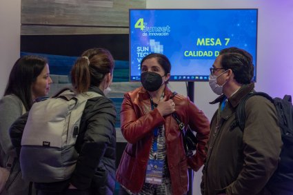 Representación de la Escuela de Agronomía PUCV en importante evento de innovación científica y tecnológica