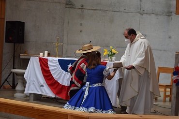 Galería: Misa a la chilena