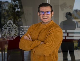 Académico de la PUCV participará en la "Shark Week" en España