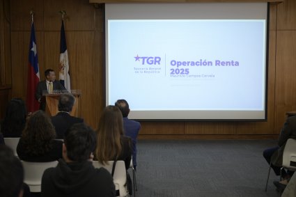 La PUCV fue epicentro del lanzamiento de la Operación Renta 2025