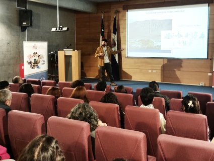 El Instituto de Biología celebra el “Día Internacional de la Fascinación por las Plantas”