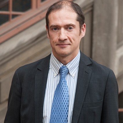 Profesor Rodrigo Momberg, comisionado CAHVDA: “El principal desafío es otorgar a la víctima una protección y una respuesta oportuna”