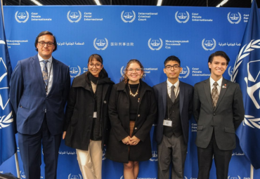 Equipo de la Escuela de Derecho PUCV destaca en concurso internacional ante la Corte Penal Internacional en La Haya