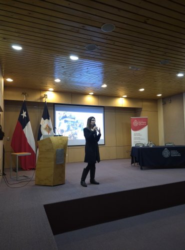 Charla aborda trayectoria y desafíos de la mujer en la minería