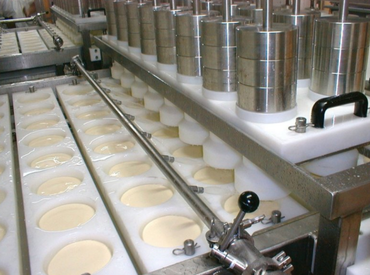 PUCV solicita patente para innovador proceso que revaloriza los residuos de la industria quesera