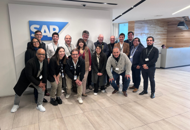 Escuela de Comercio formaliza convenio con SAP y avanza en la implementación de tecnologías en su plan de estudios