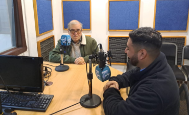Profesor Guillermo Calderón participó en podcast de Radio Stella Maris