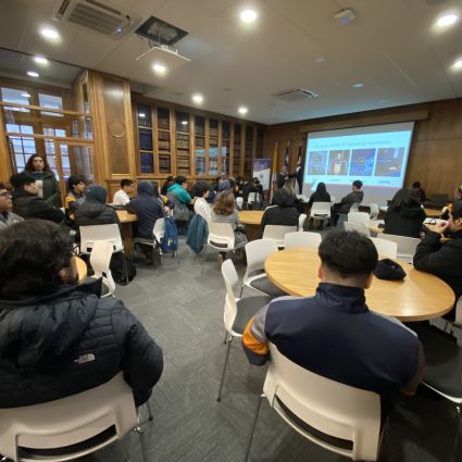 Facultad de Ciencias Económicas y Administrativas PUCV impulsa charla sobre el nuevo ADN emprendedor con estudiantes del Insuco de Valparaíso
