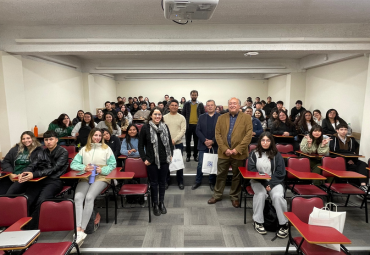 CEYA, PwC y KPMG dieron a conocer sus programas de práctica a futuros contadores auditores