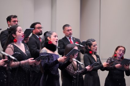 Universidad conmemoró Día Nacional del Canto Coral con un encuentro intergeneracional