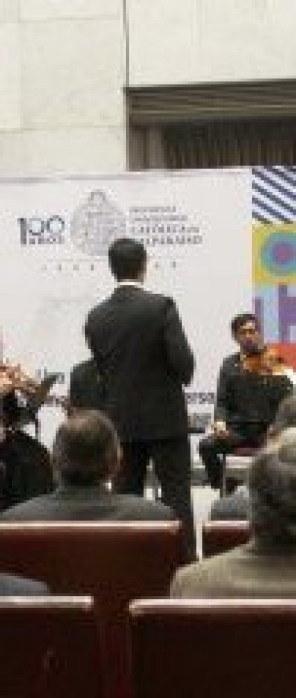 PUCV participa en inauguración de la muestra “Gabriela Mistral vuelve a Italia” en el Congreso Nacional