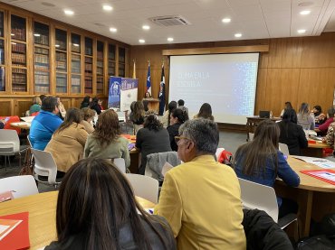Seminario Liderazgo y Clima Organizacional reunió a equipos directivos educacionales en la Casa Central PUCV