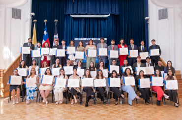 Instituto de Biología PUCV otorga grados y títulos profesionales a nueva generación de egresados