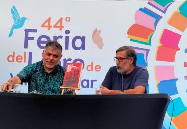 Ricardo Espinoza Lolas presentó su libro “Inicio del fin del mundo Chile” en la 44° Feria del Libro de Viña del Mar