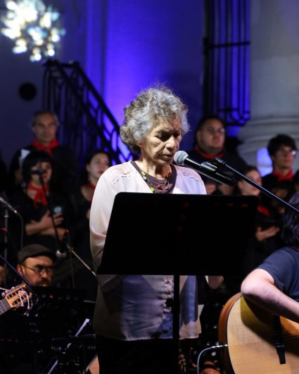 Orquesta Andina PUCV emocionó a Ñuñoa junto a Isabel Parra con “Canto para una Semilla”